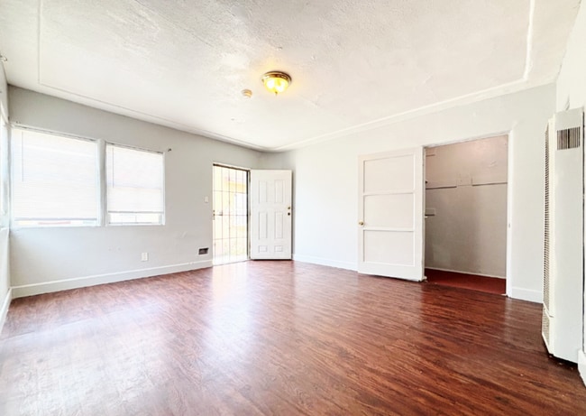 Photo - 6914 1/2 Main Street Apartment