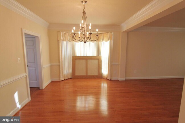 Building Photo - 8553 Mazzello Pl