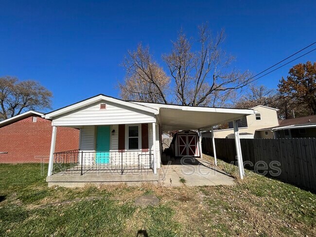 Building Photo - 1604 E Epler Ave