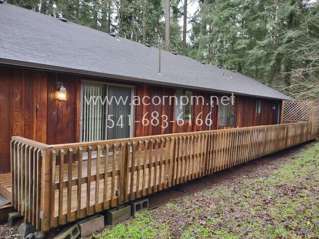 Foto del edificio - 24799 Bolton Hill Rd