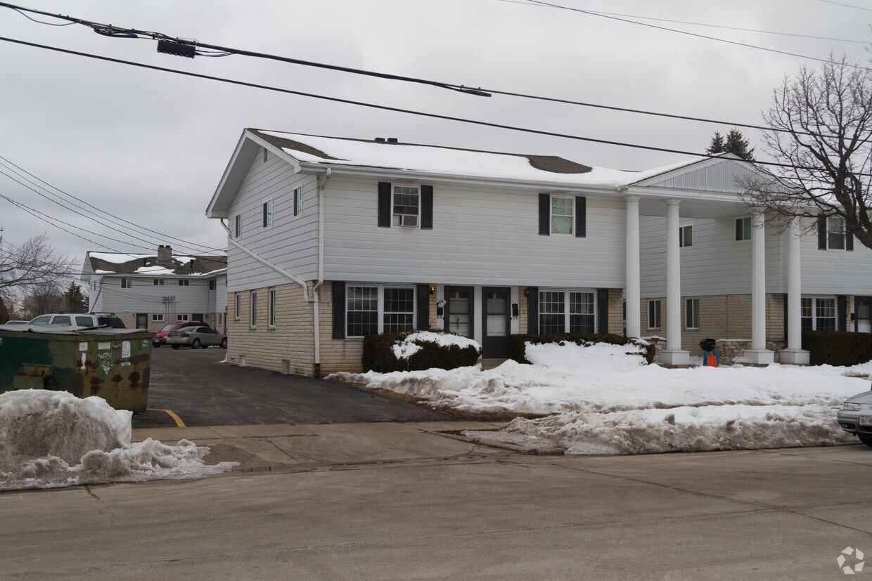 Building Photo - 7612 W Wilbur Ave