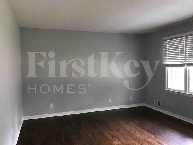 Building Photo - 8712 Marty Ln