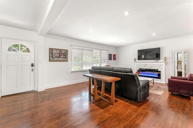 Foto del edificio - 1131 Custer Ave SE