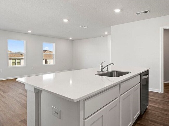 Foto del edificio - 226 Laurel Hill St