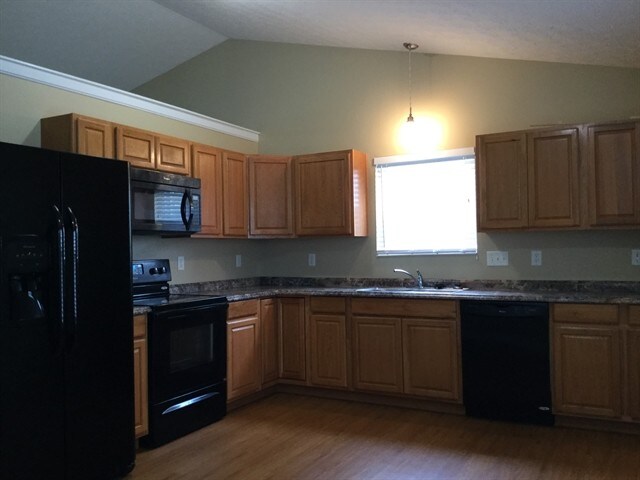 Building Photo - 11785 Holgate Dr