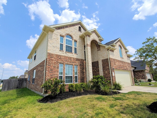 Foto del edificio - 24726 Colonial Elm Dr
