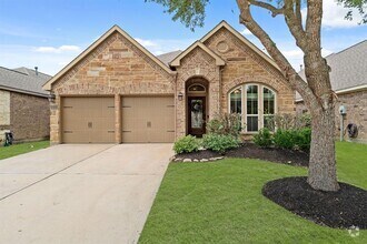 Building Photo - 4211 Ponderosa Hills Ln