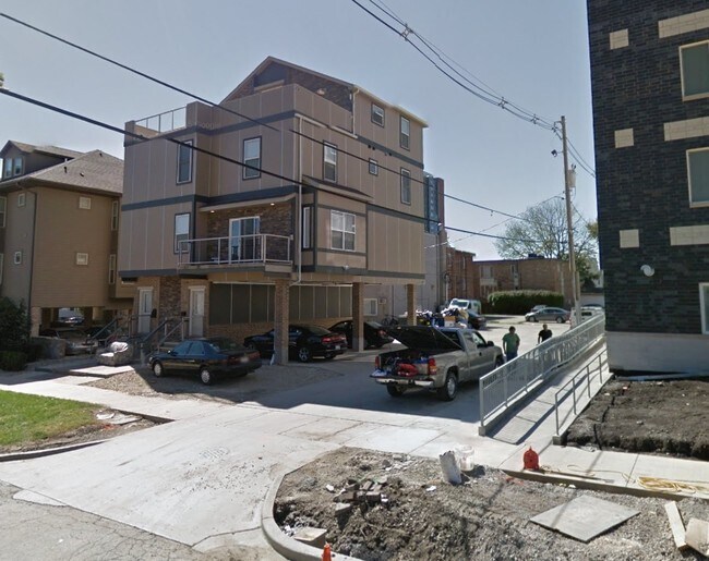 Foto principal - 305 S 5th St