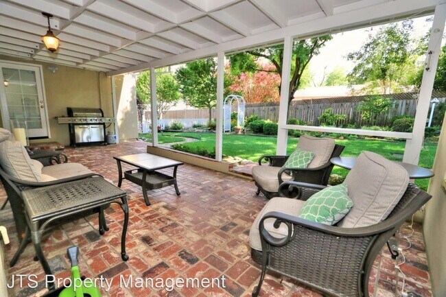 Foto del edificio - 3 br, 2 bath House - 7310 Cardinal Road