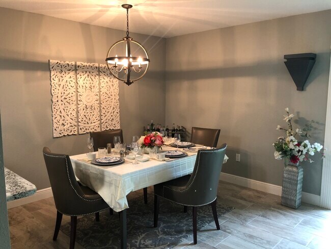 Foto del edificio - 205 Scottsdale Sq