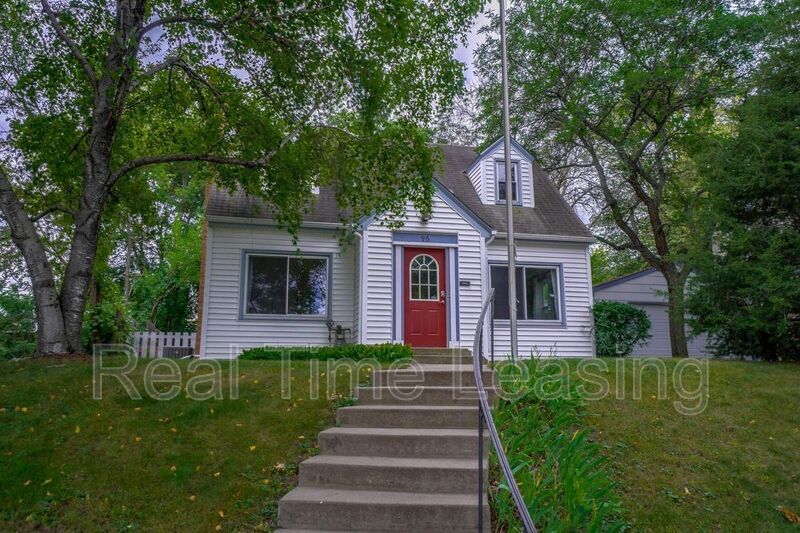 96 Wyoming St E, Saint Paul, MN 55107 House Rental in Saint Paul, MN