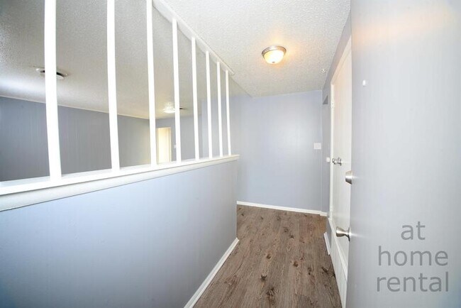 Foto del edificio - 4716 S Fulton Pl