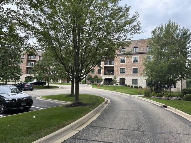 Foto del edificio - 1800 Amberley Ct