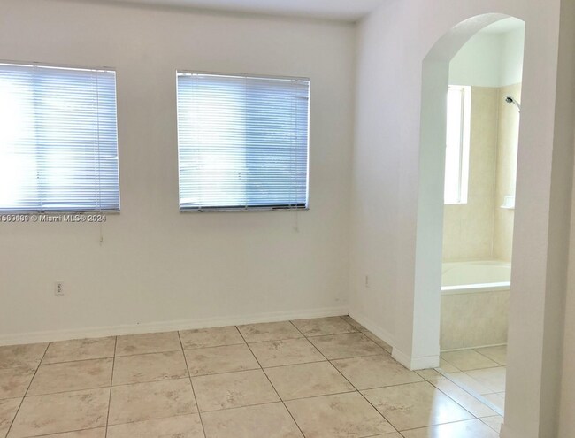 Foto del edificio - 8527 NW 108th Ave