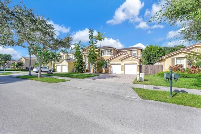 Foto del edificio - 12172 SW 122nd Ct