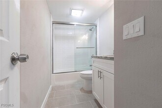 Building Photo - 16737 Pheasant Ct