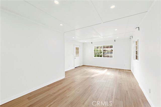 Building Photo - 1535 Arroyo Dr
