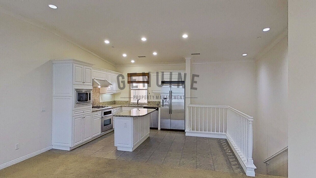 Beautiful Two-Level 2Bd 2Ba Condo in Irvine - Beautiful Two-Level 2Bd 2Ba Condo in Irvine