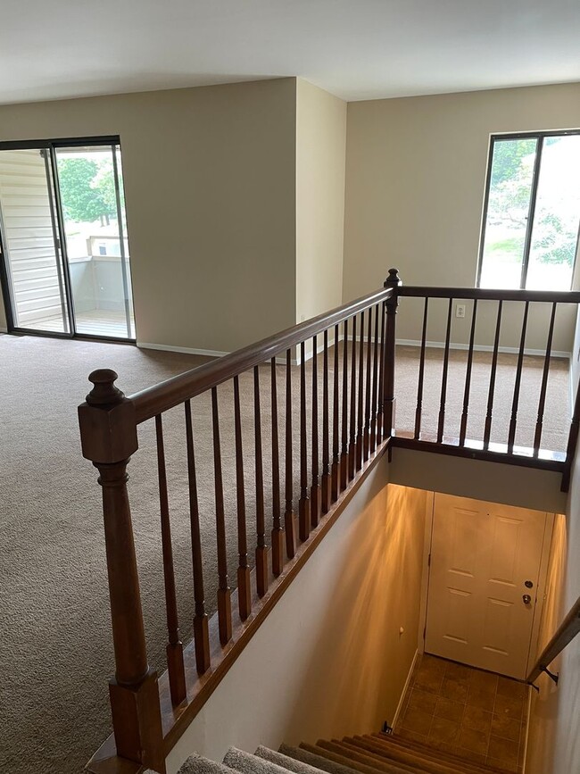 Building Photo - 23 Dixons Ct