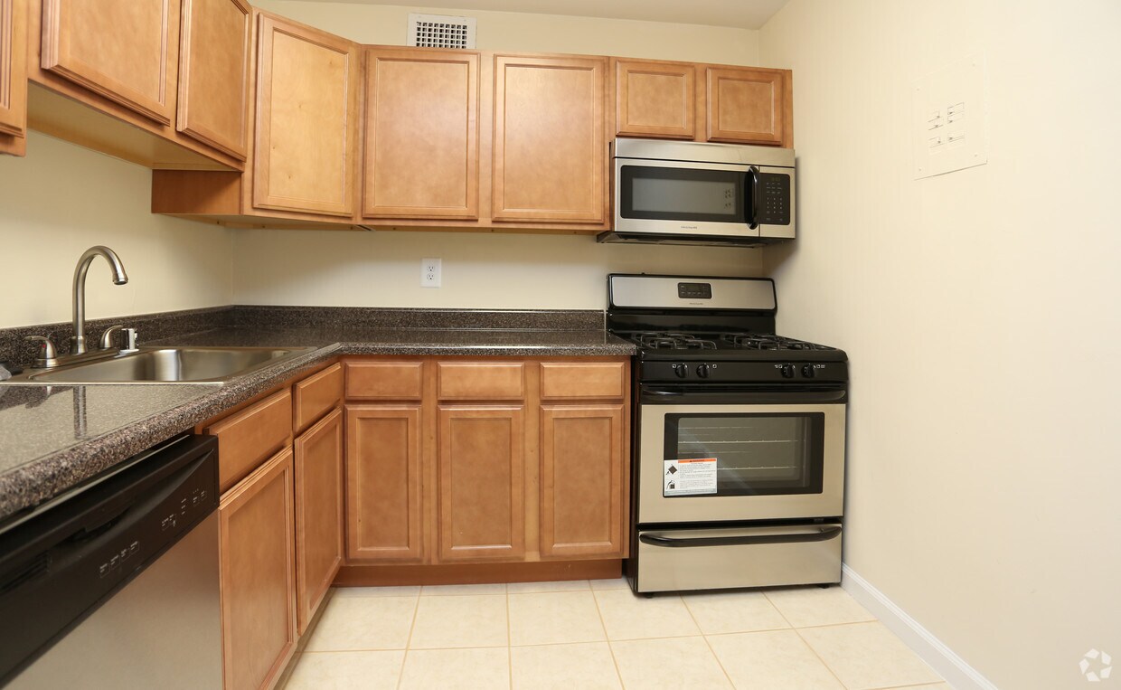 8600 Apartments Apartments Silver Spring, MD