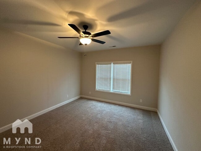 Foto del edificio - 149 Rose Vly Dr