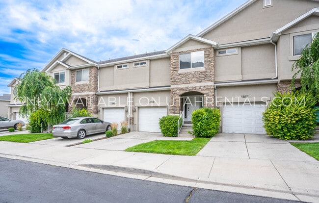 Building Photo - 1256 S 1410 E