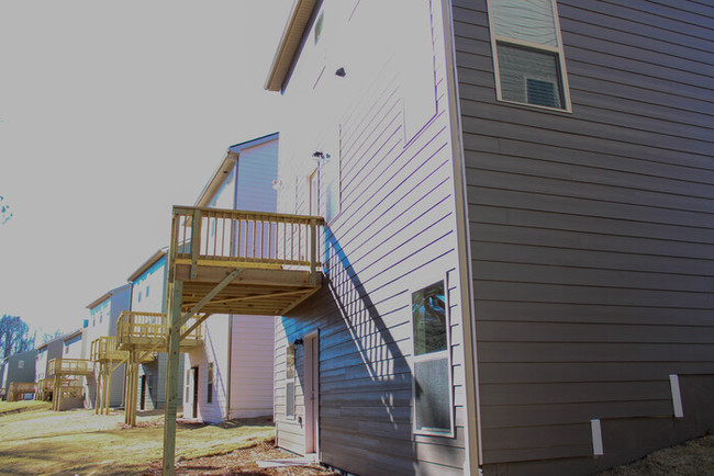Building Photo - BRAND NEW HOME FOR RENT!