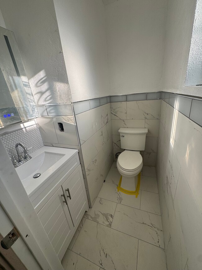 Foto del edificio - 119 E 87th St