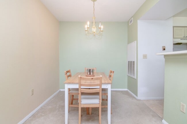 Foto del edificio - Cozy 1 Bed/ 1 Bath Condo for rent @ Blosso...