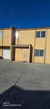 Building Photo - 206 Myrtlewood Dr