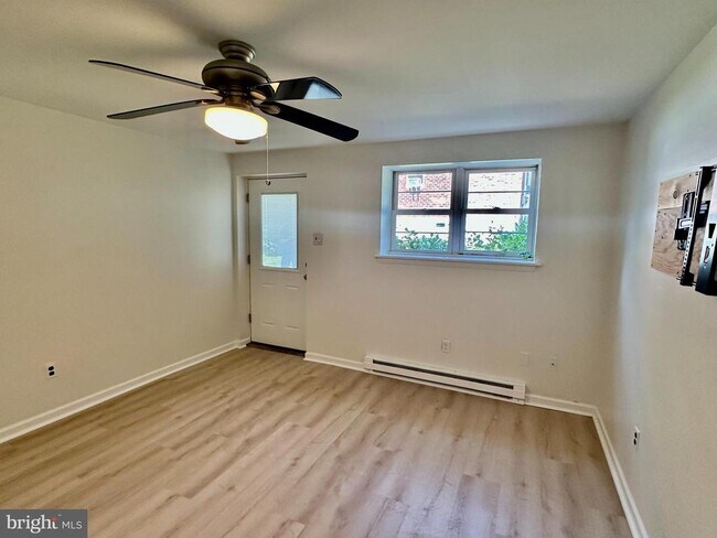 Foto del edificio - 333 Lacey Ave
