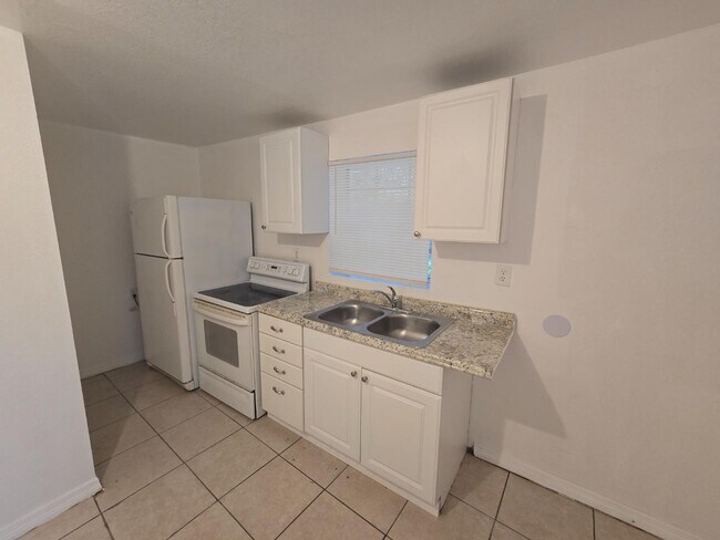 Foto del edificio - 2156 17th Ave S