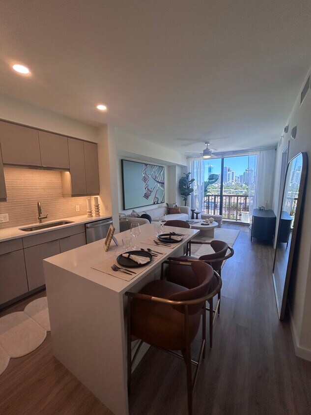 Foto principal - 91 NW 26th St