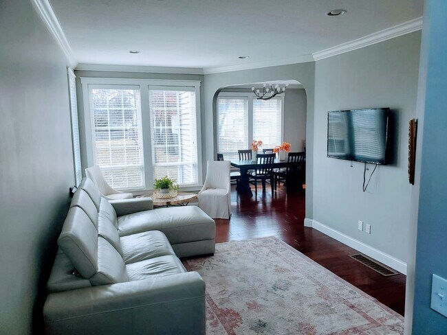 Foto del edificio - 23711 Wolf Rd