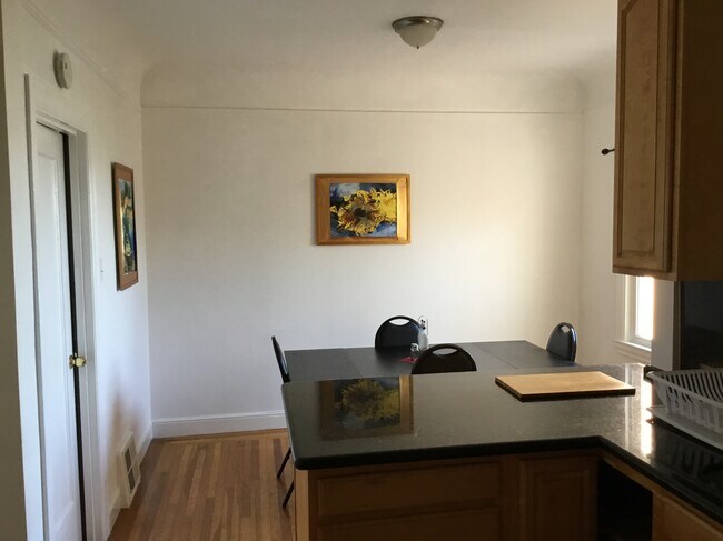 Foto del edificio - 530 30th Ave