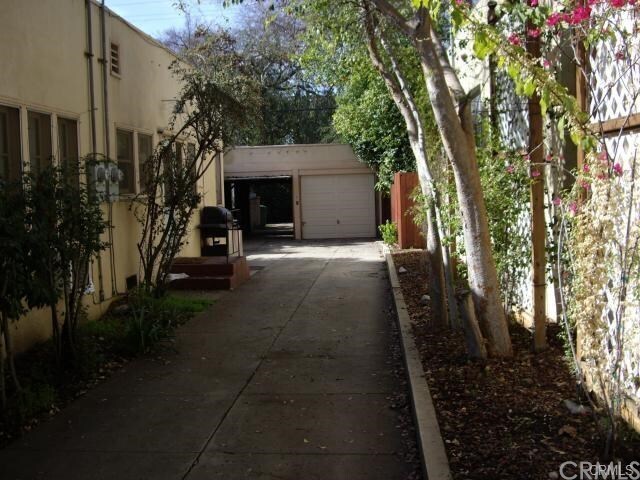 Building Photo - 1219 N Indian Hill Blvd