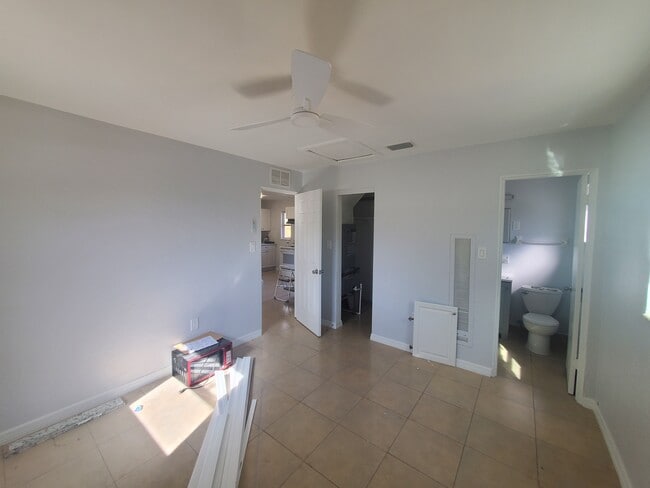 Building Photo - 9319 91 TER SEMINOLE
