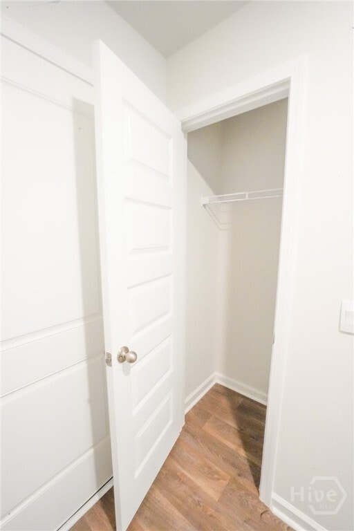 Building Photo - 112 Windrush Pnes