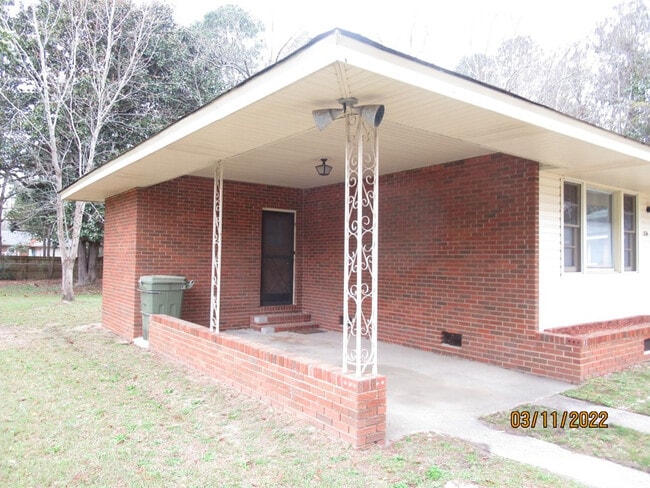 Building Photo - 534 Benton Ct