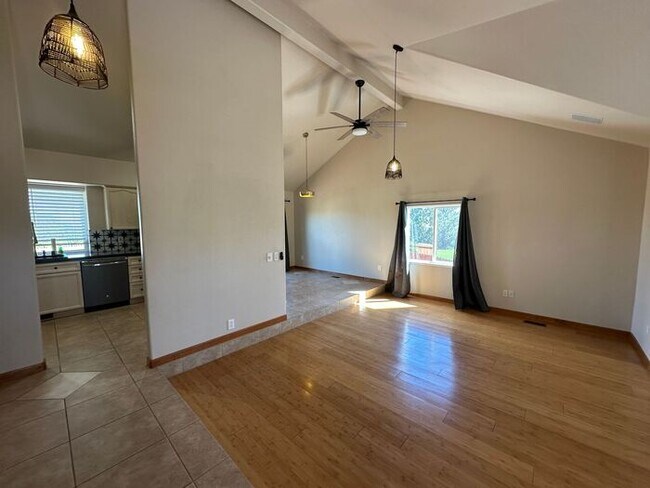Foto del edificio - 2860 Brittania Ct
