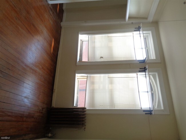 Building Photo - 14 N Huron St