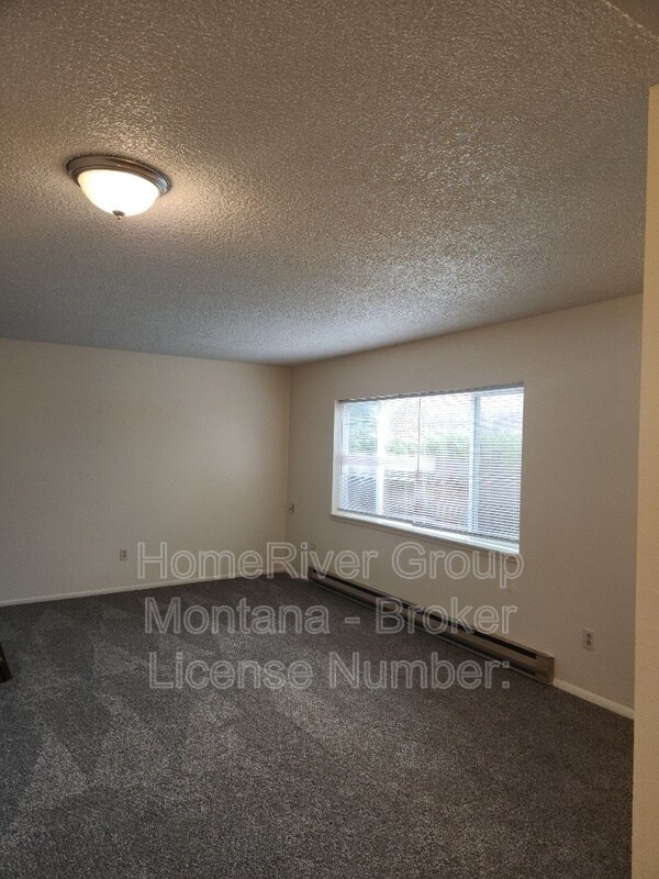 Foto del edificio - 2111 S 4th St W