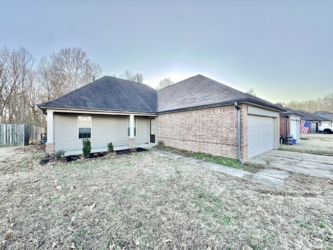 Photo - 3915 Jordan View Dr Townhome