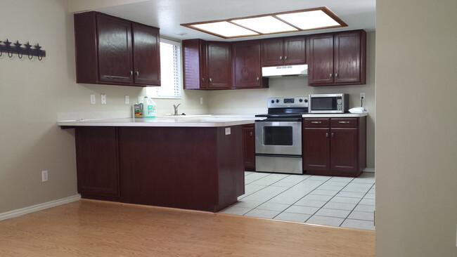 Building Photo - 1804 W 2400 S