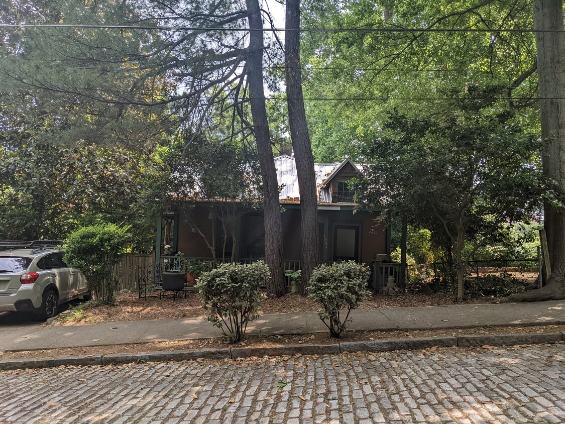 185 S Finley St, Athens, GA 30605 House for Rent in Athens, GA