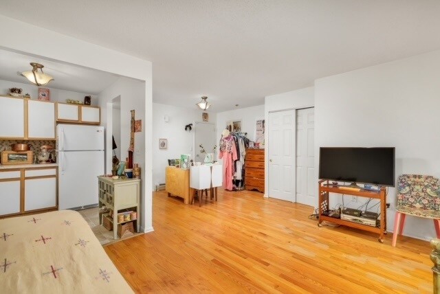 Foto del edificio - 48 Underhill Ave