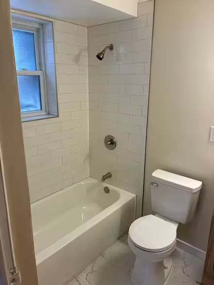 Foto del edificio - 807 W Madison St