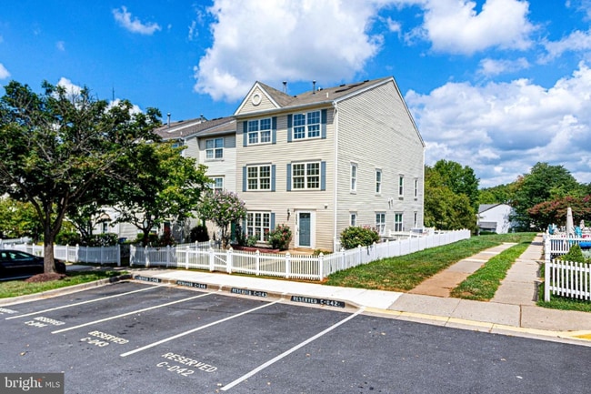 Building Photo - 13853 Crosstie Dr