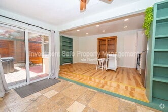 Building Photo - 4982 Baltimore Dr
