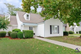 Building Photo - 110 Wingate Cir